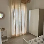 Vila Antonia Sul Mare Con Piscina Torre A Mare *