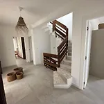 Vila Antonia Sul Mare Con Piscina Torre A Mare