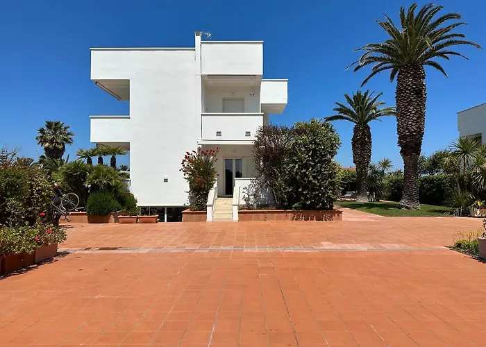 Antonia Sul Mare Con Piscina Torre A Mare וילה *