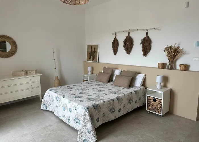 Antonia Sul Mare Con Piscina Torre A Mare וילה *