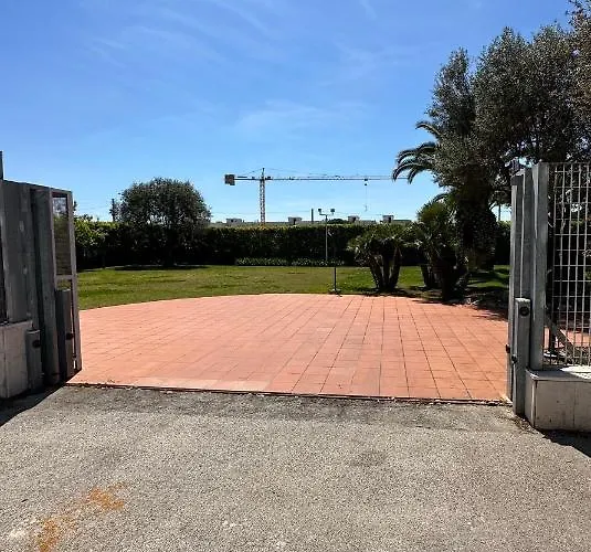 Antonia Sul Mare Con Piscina Torre A Mare וילה